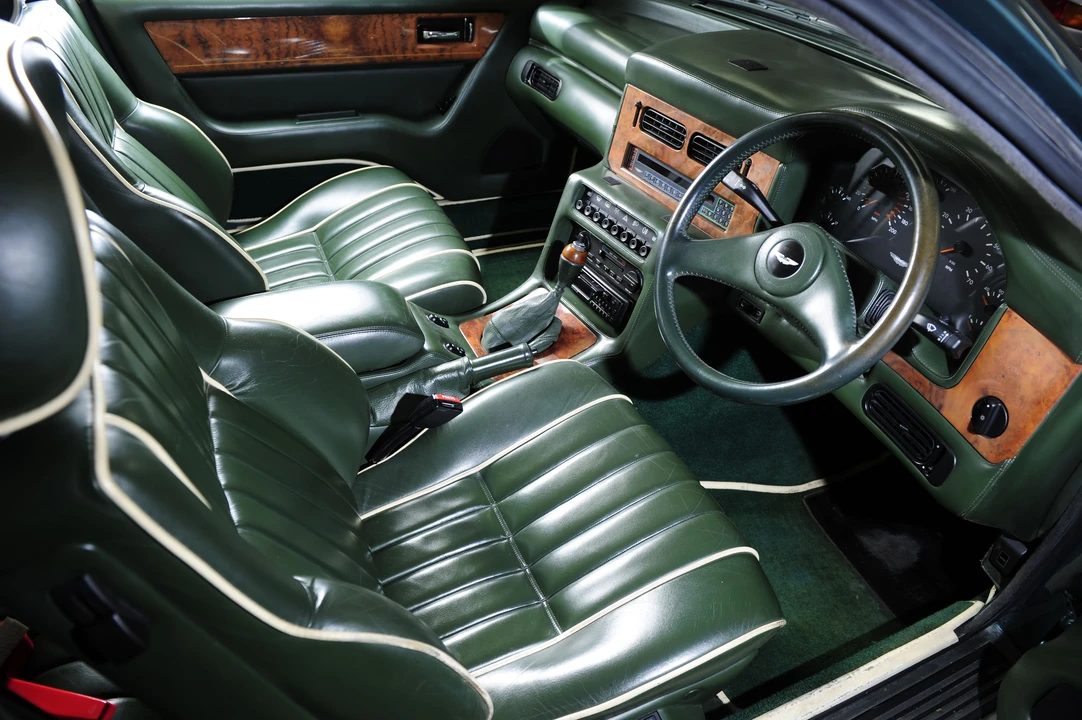 1990 Aston Martin Virage - Image 4 of 4