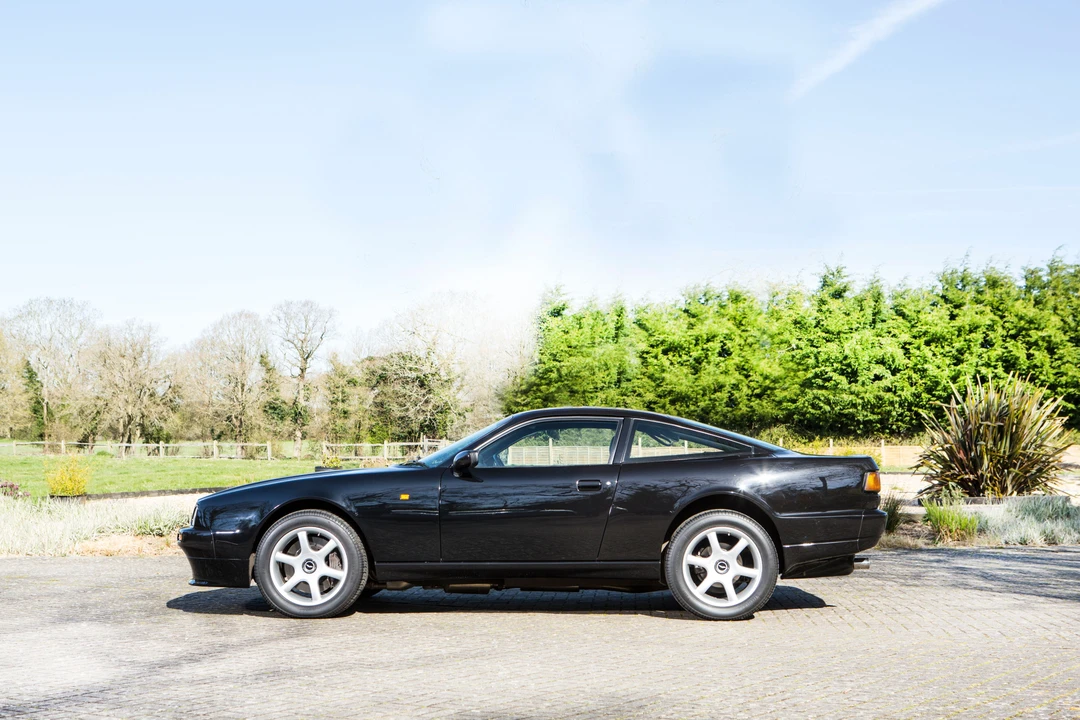 1990 Aston Martin Virage - Image 17 of 17