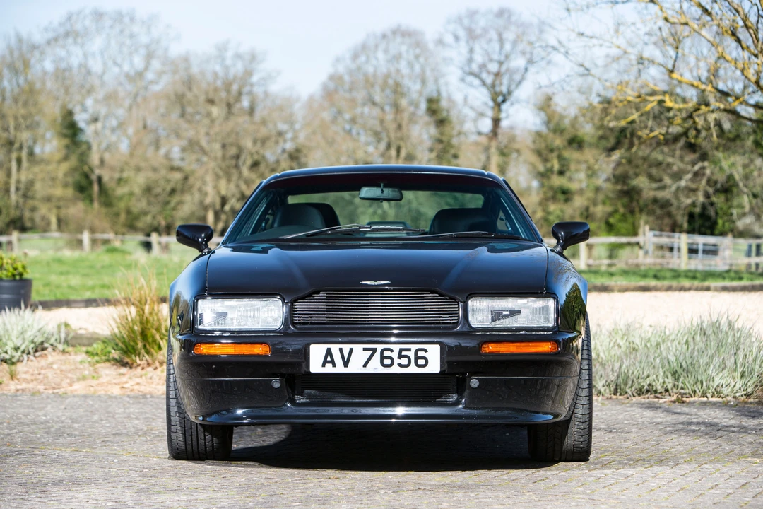 1990 Aston Martin Virage - Image 9 of 17