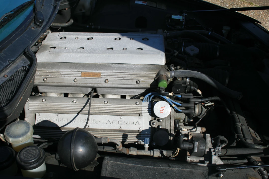 1990 Aston Martin Virage - Image 2 of 3