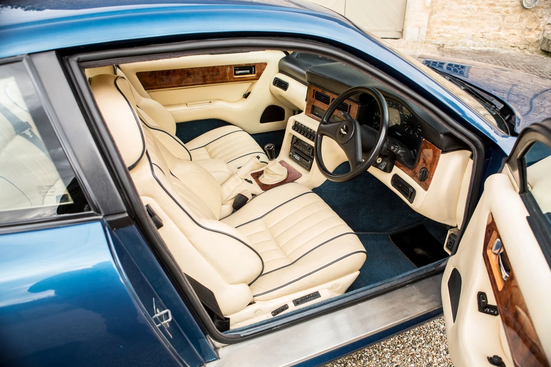 1990 Aston Martin Virage - Image 24 of 26