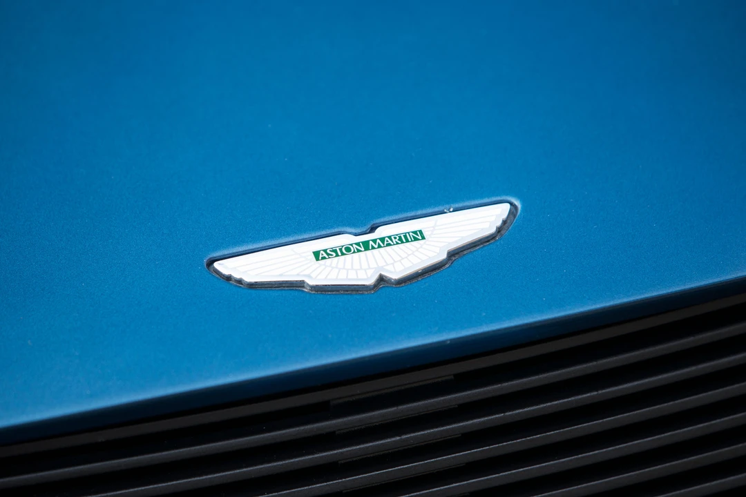 1990 Aston Martin Virage - Image 9 of 26