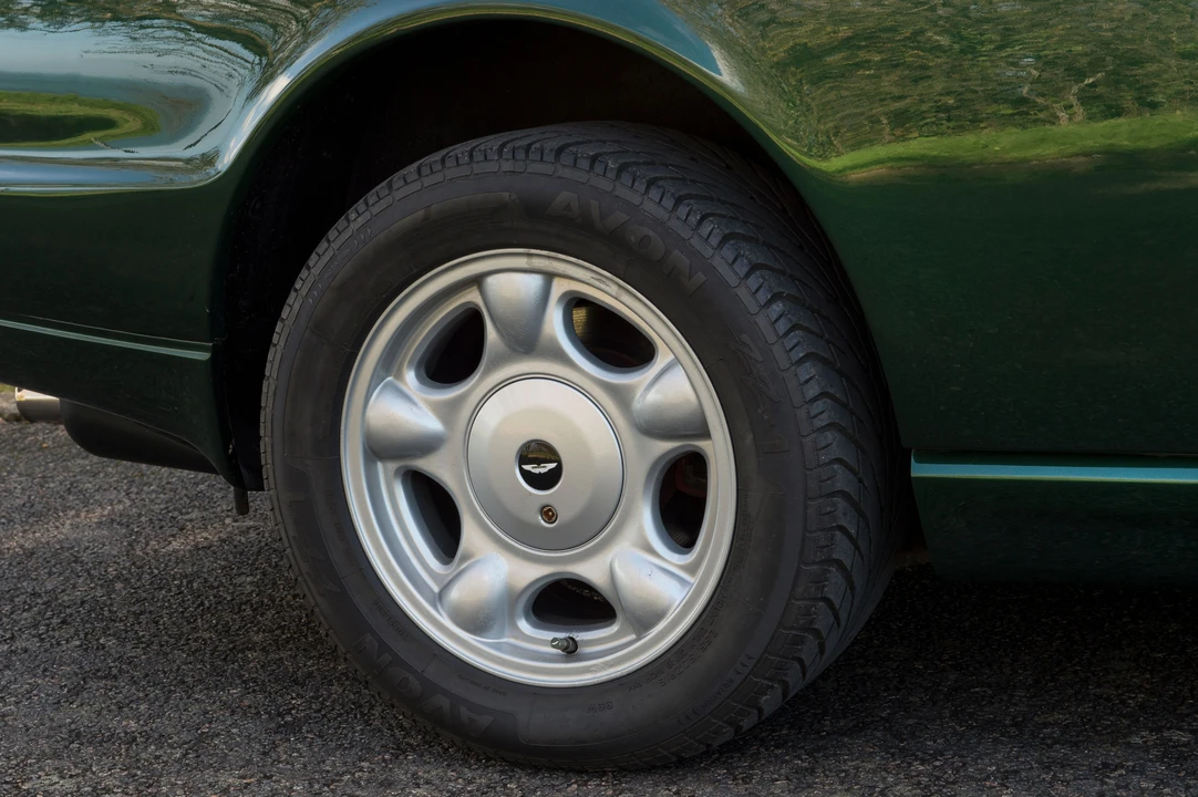 1990 Aston Martin Virage - Image 4 of 25