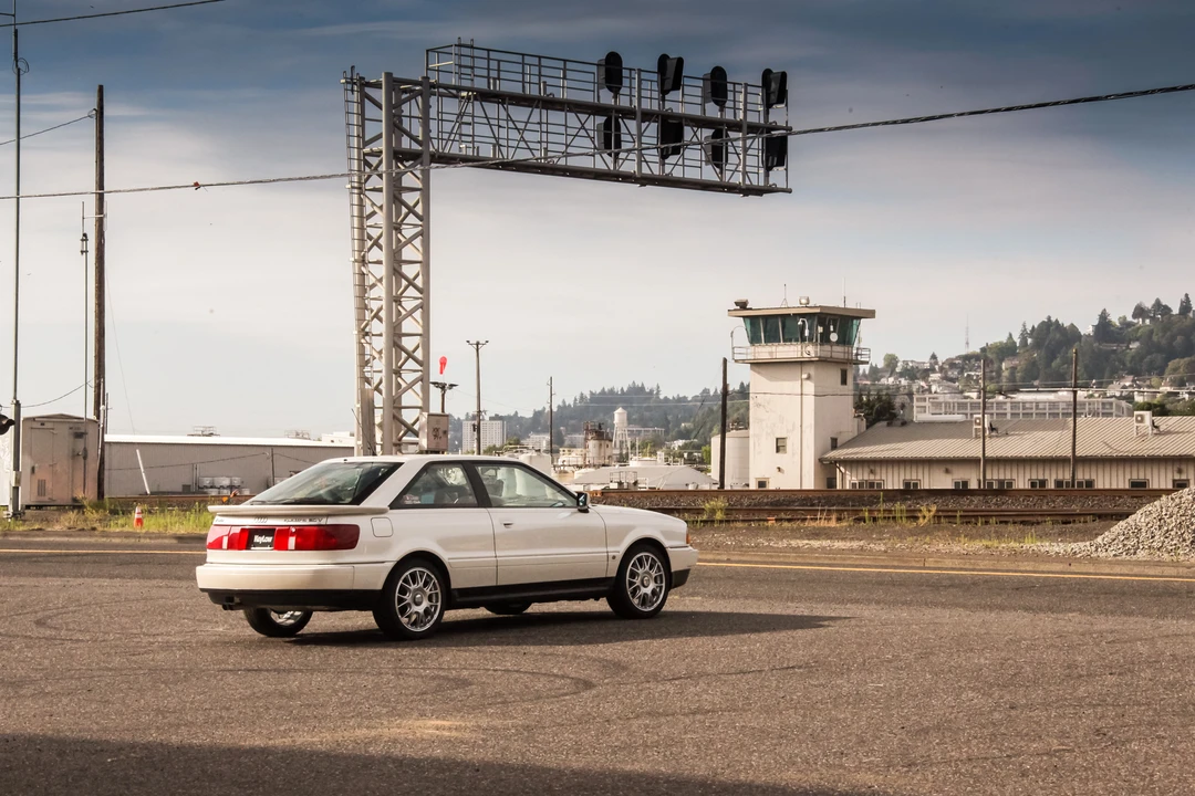 1990 Audi Coupe & Cabriolet - Image 30 of 31