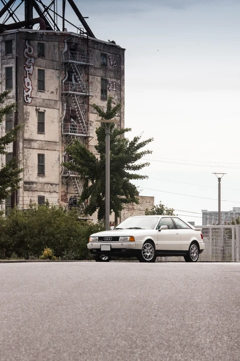 1990 Audi Coupe & Cabriolet - Image 9 of 31