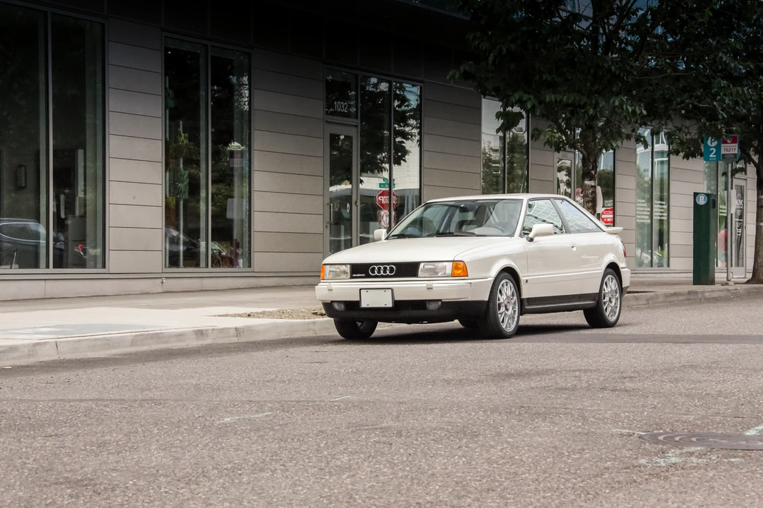 1990 Audi Coupe & Cabriolet - Image 11 of 31
