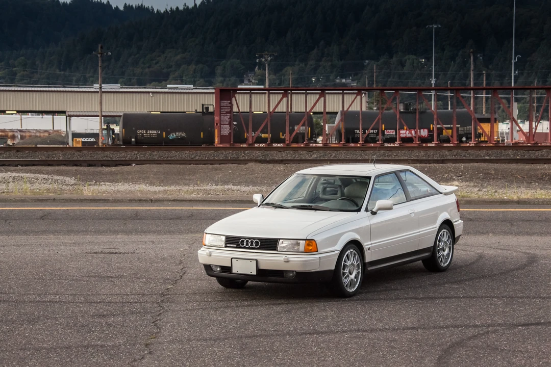 1990 Audi Coupe & Cabriolet - Image 6 of 31