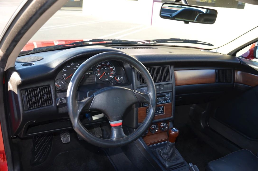 1990 Audi Coupe & Cabriolet - Image 28 of 31