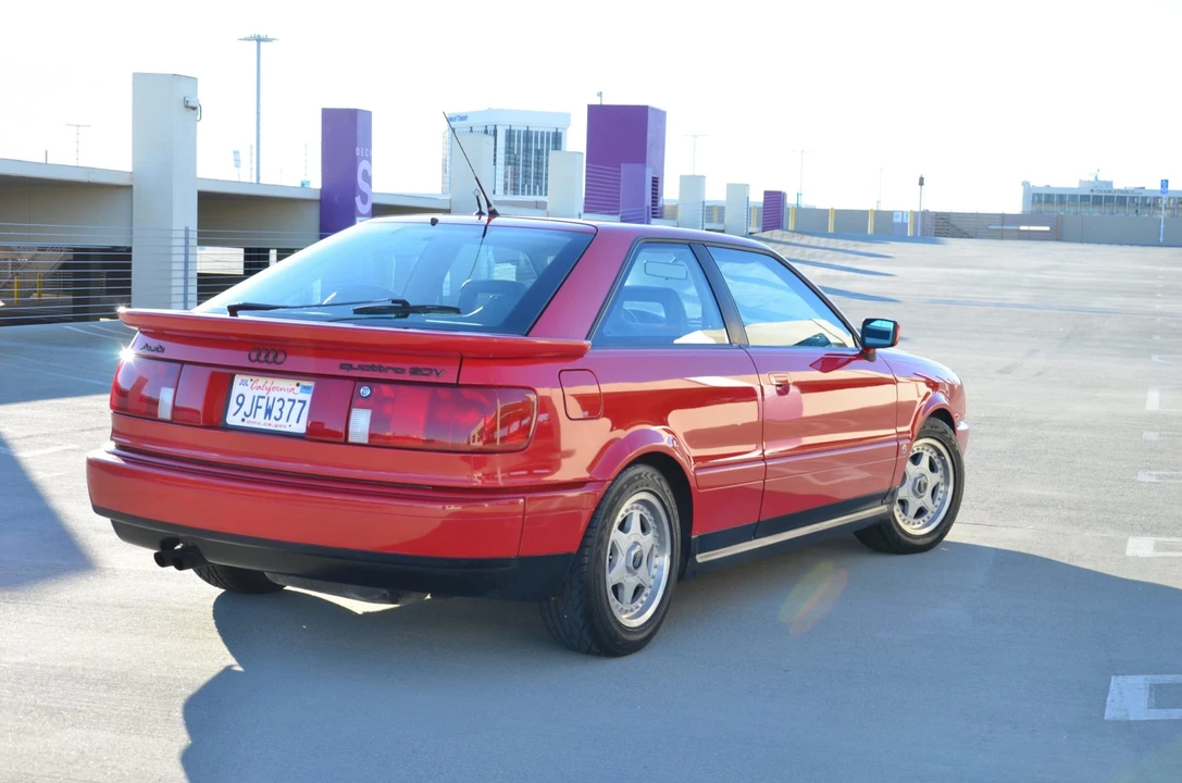 1990 Audi Coupe & Cabriolet - Image 7 of 31