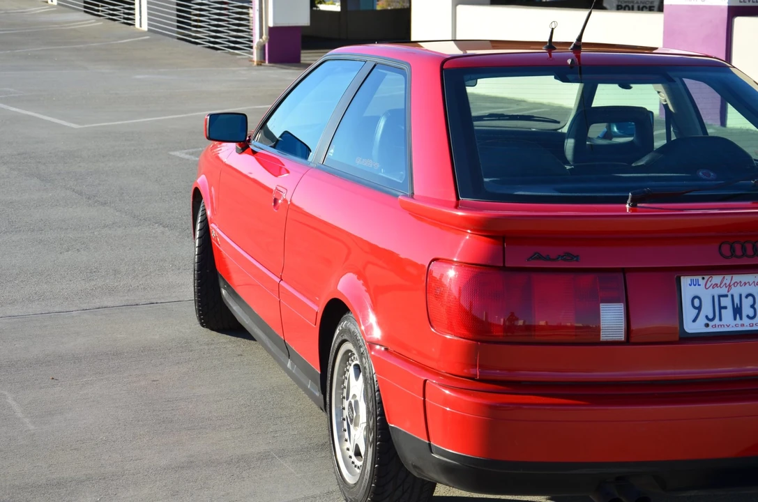 1990 Audi Coupe & Cabriolet - Image 13 of 31