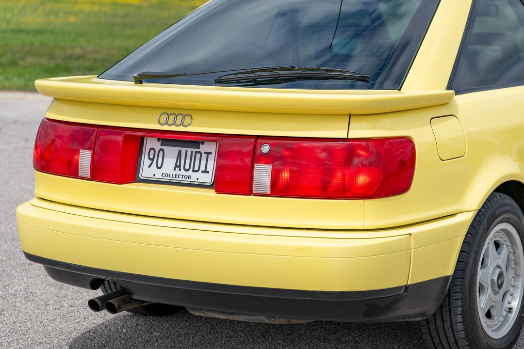 1990 Audi Coupe & Cabriolet - Image 29 of 31