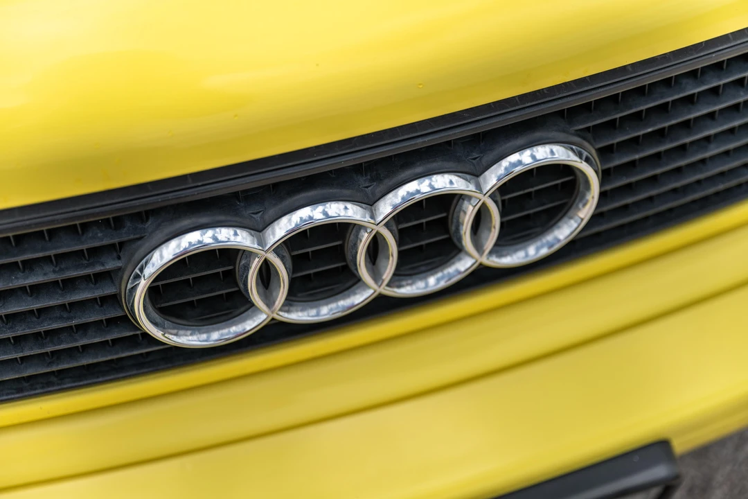 1990 Audi Coupe & Cabriolet - Image 19 of 31