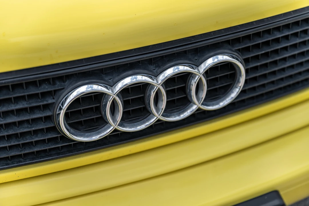 1990 Audi Coupe & Cabriolet - Image 20 of 31