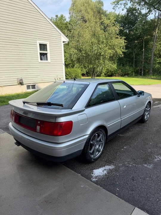 1990 Audi Coupe & Cabriolet - Image 6 of 22