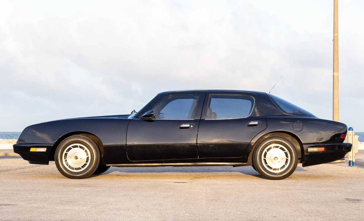 1990 Studebaker Avanti - Image 6 of 31