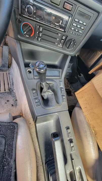 1990 BMW E30 3 Series - Image 9 of 10