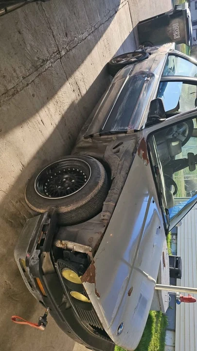 1990 BMW E30 3 Series - Image 3 of 13