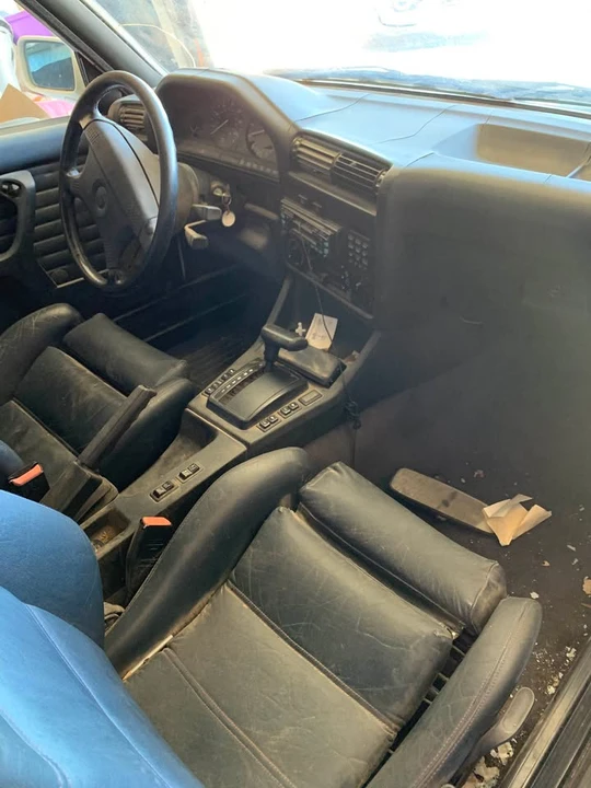 1990 BMW E30 3 Series - Image 2 of 10