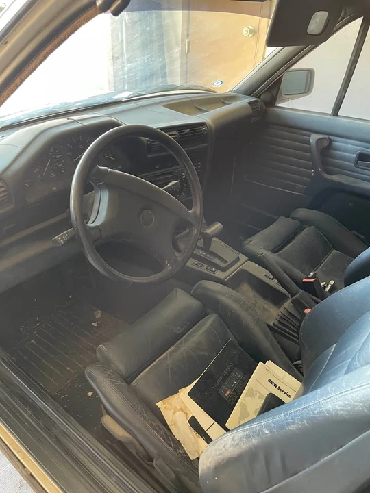1990 BMW E30 3 Series - Image 3 of 10