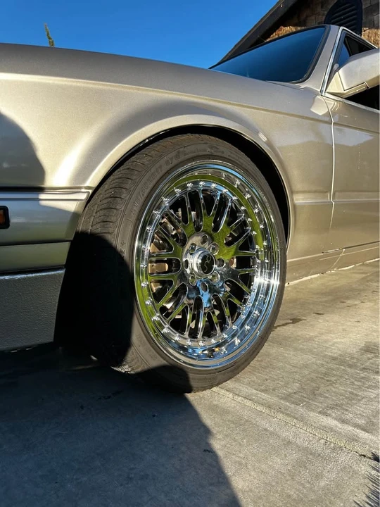 1990 BMW E30 3 Series - Image 9 of 17