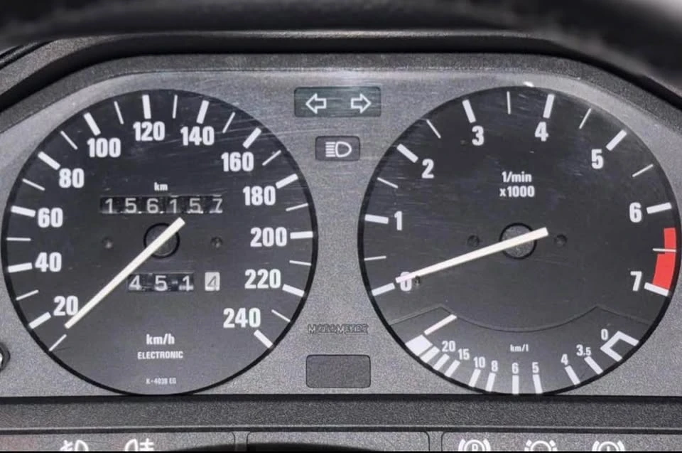 1990 BMW E30 3 Series - Image 11 of 19