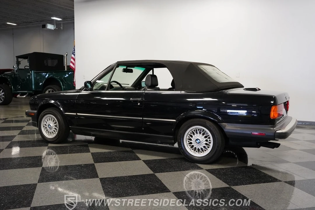 1990 BMW E30 3 Series - Image 9 of 12