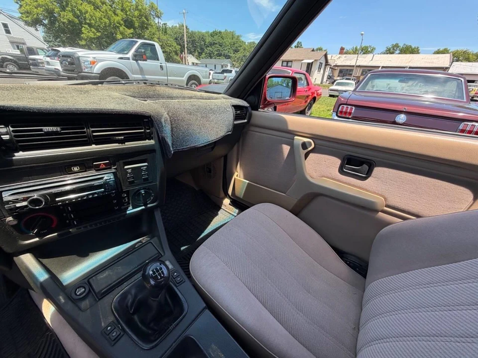 1990 BMW E30 3 Series - Image 23 of 31