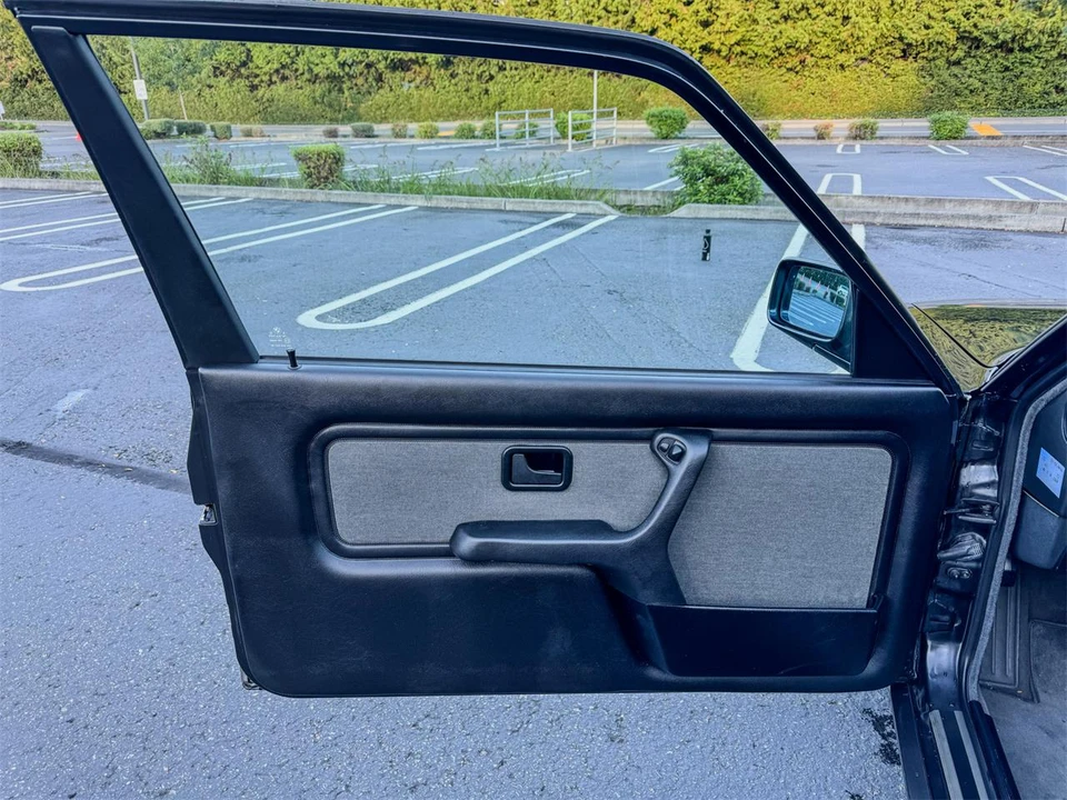 1990 BMW E30 3 Series - Image 19 of 31