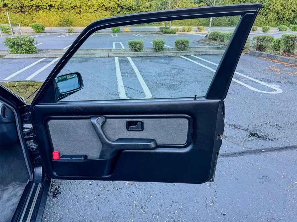 1990 BMW E30 3 Series - Image 20 of 31