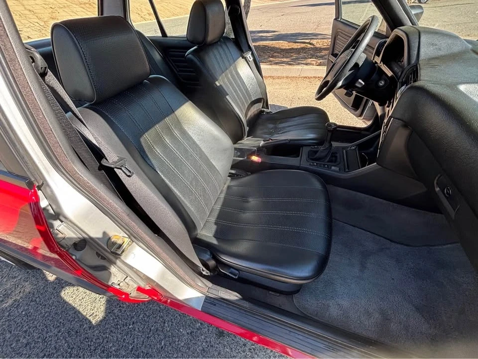 1990 BMW E30 3 Series - Image 14 of 19