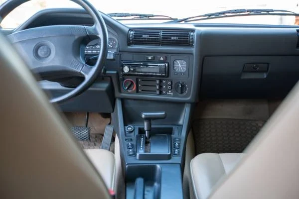 1990 BMW E30 3 Series - Image 15 of 21