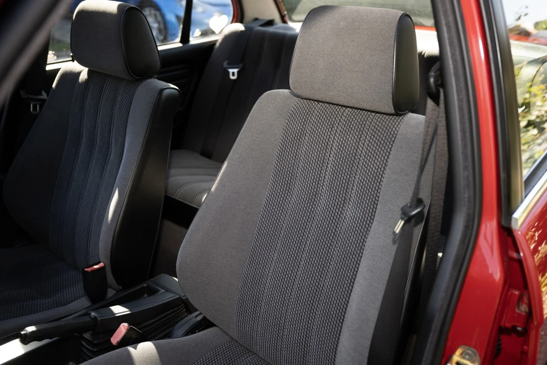 1990 BMW E30 3 Series - Image 15 of 30