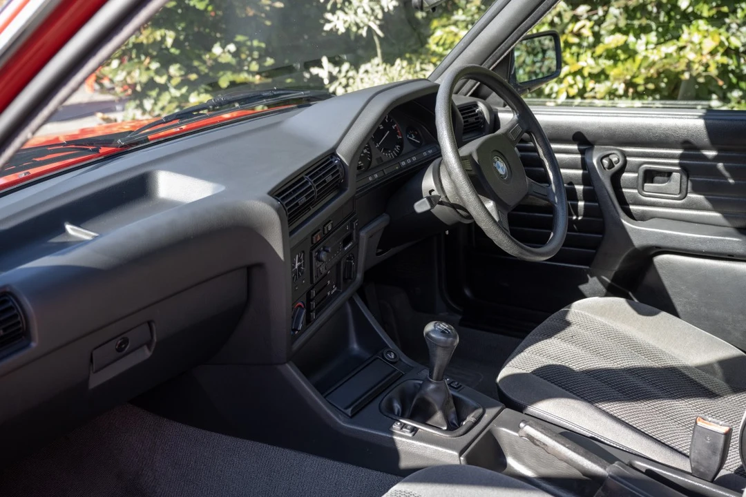 1990 BMW E30 3 Series - Image 24 of 30