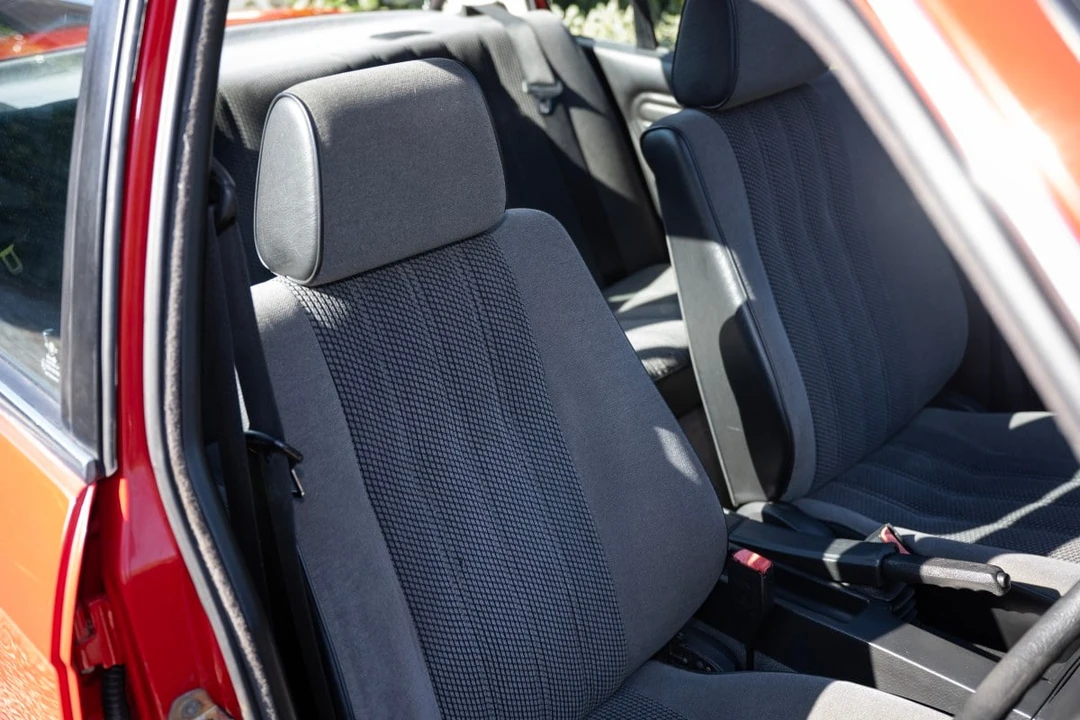 1990 BMW E30 3 Series - Image 16 of 30