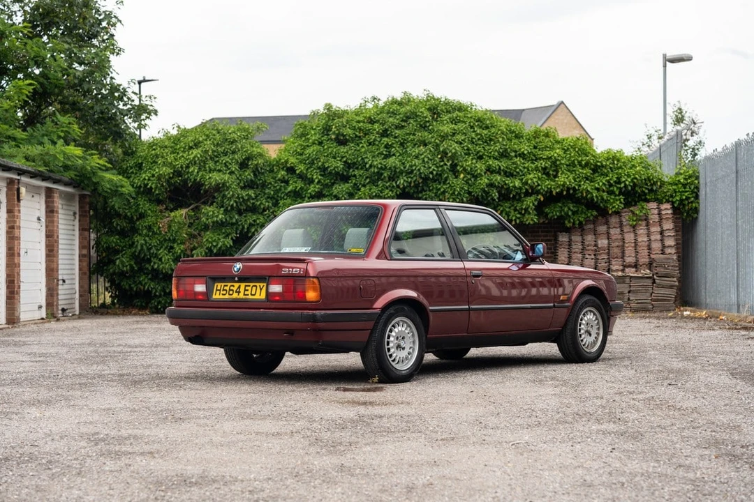 1990 BMW E30 3 Series - Image 7 of 30