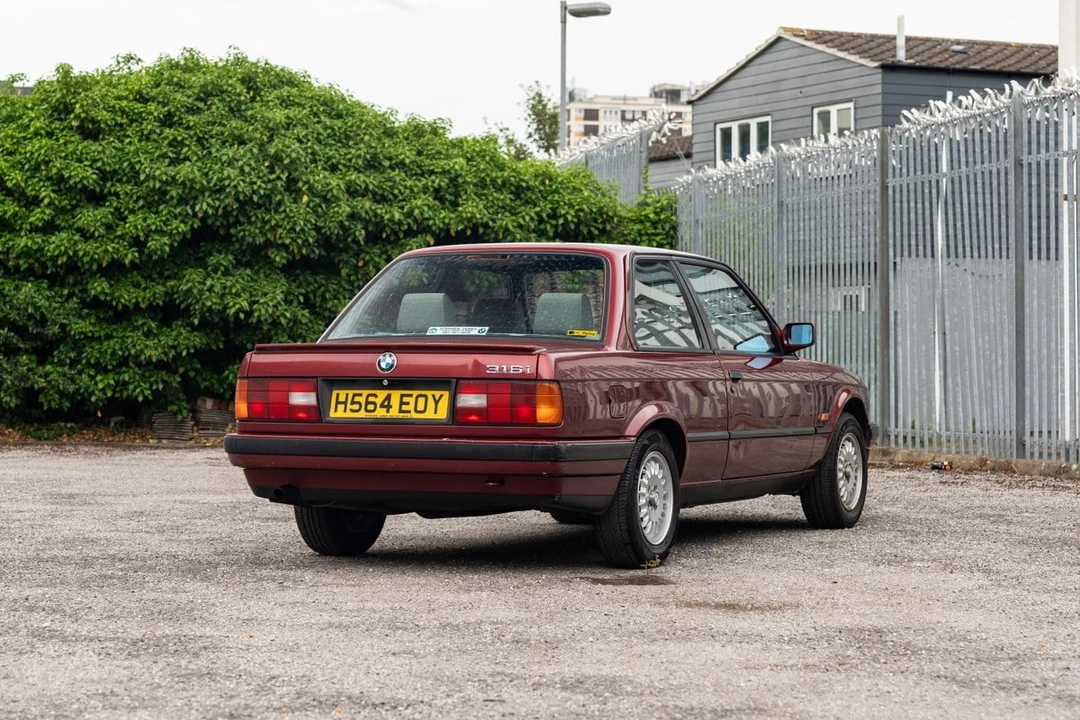 1990 BMW E30 3 Series - Image 9 of 30