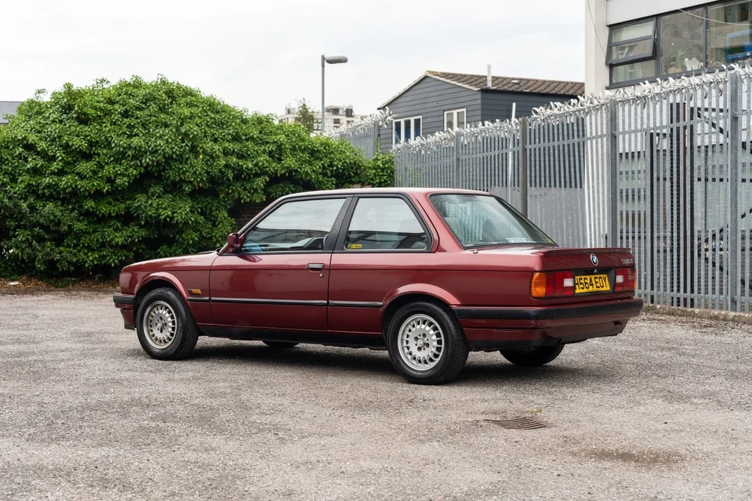 1990 BMW E30 3 Series - Image 13 of 30