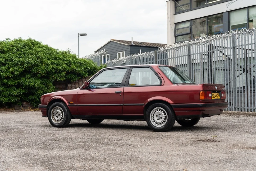 1990 BMW E30 3 Series - Image 14 of 30