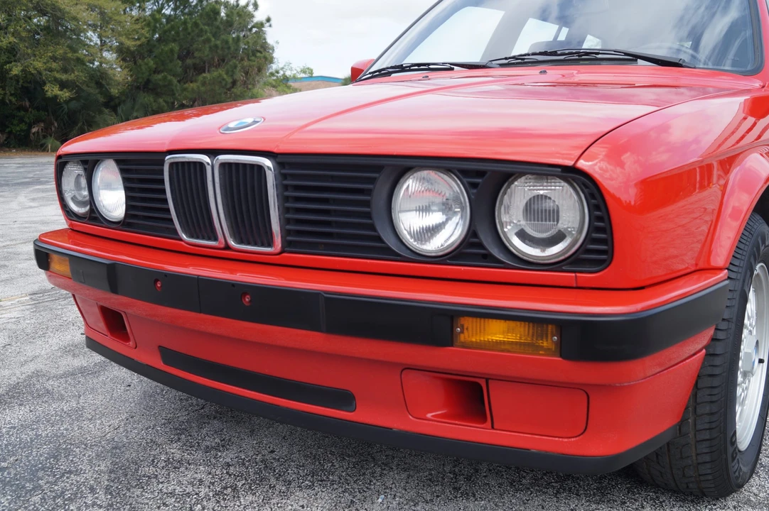 1990 BMW E30 3 Series - Image 13 of 31