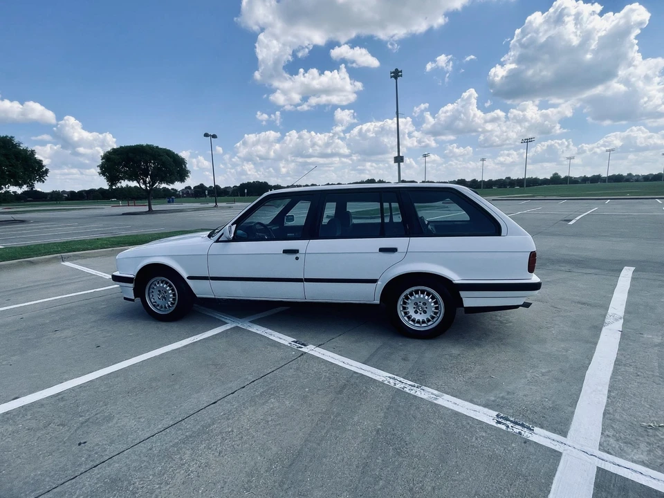 1990 BMW E30 3 Series - Image 6 of 31
