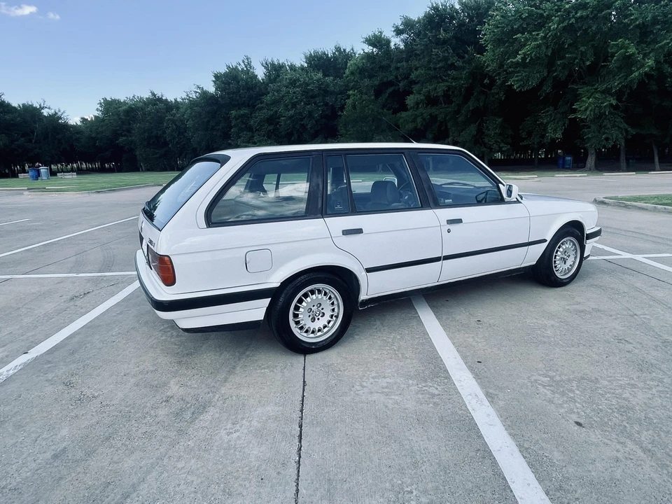 1990 BMW E30 3 Series - Image 11 of 31