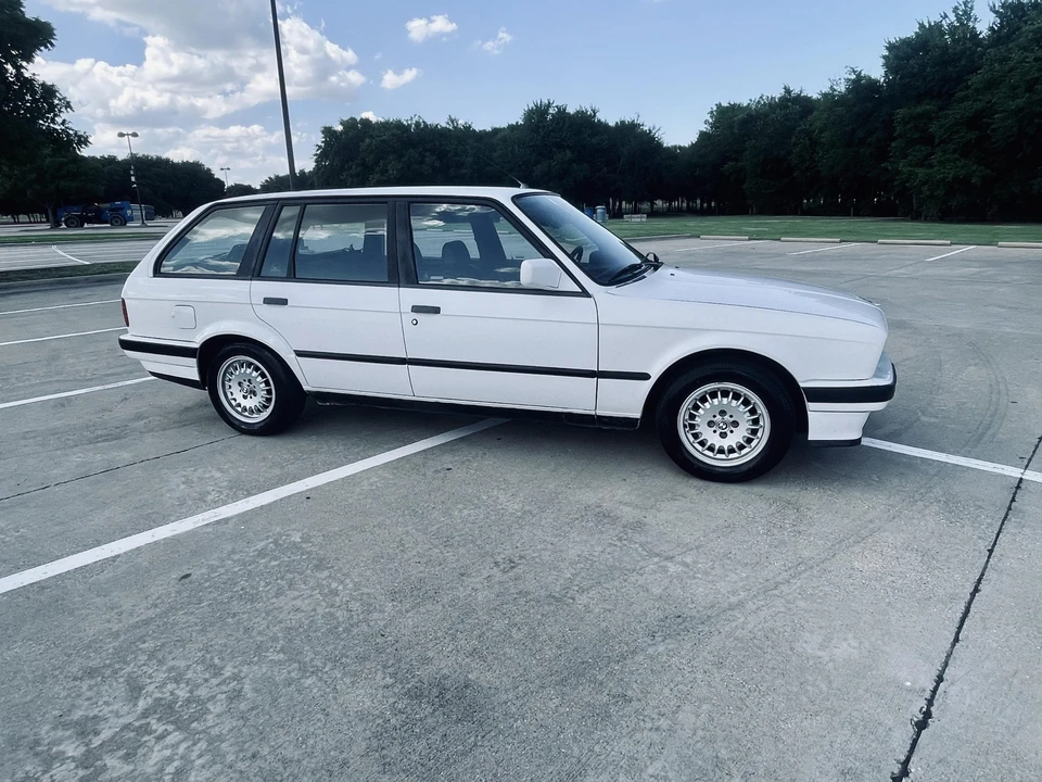 1990 BMW E30 3 Series - Image 14 of 31