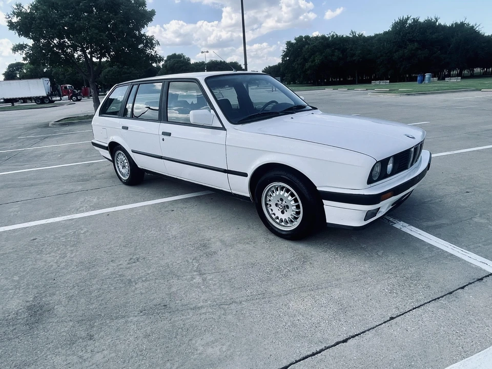 1990 BMW E30 3 Series - Image 16 of 31