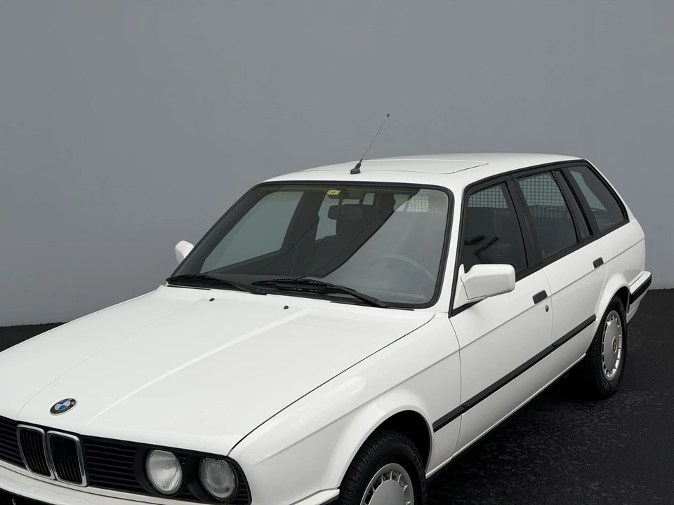 1990 BMW E30 3 Series - Image 29 of 31