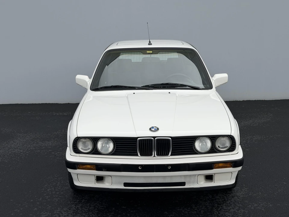 1990 BMW E30 3 Series - Image 25 of 31
