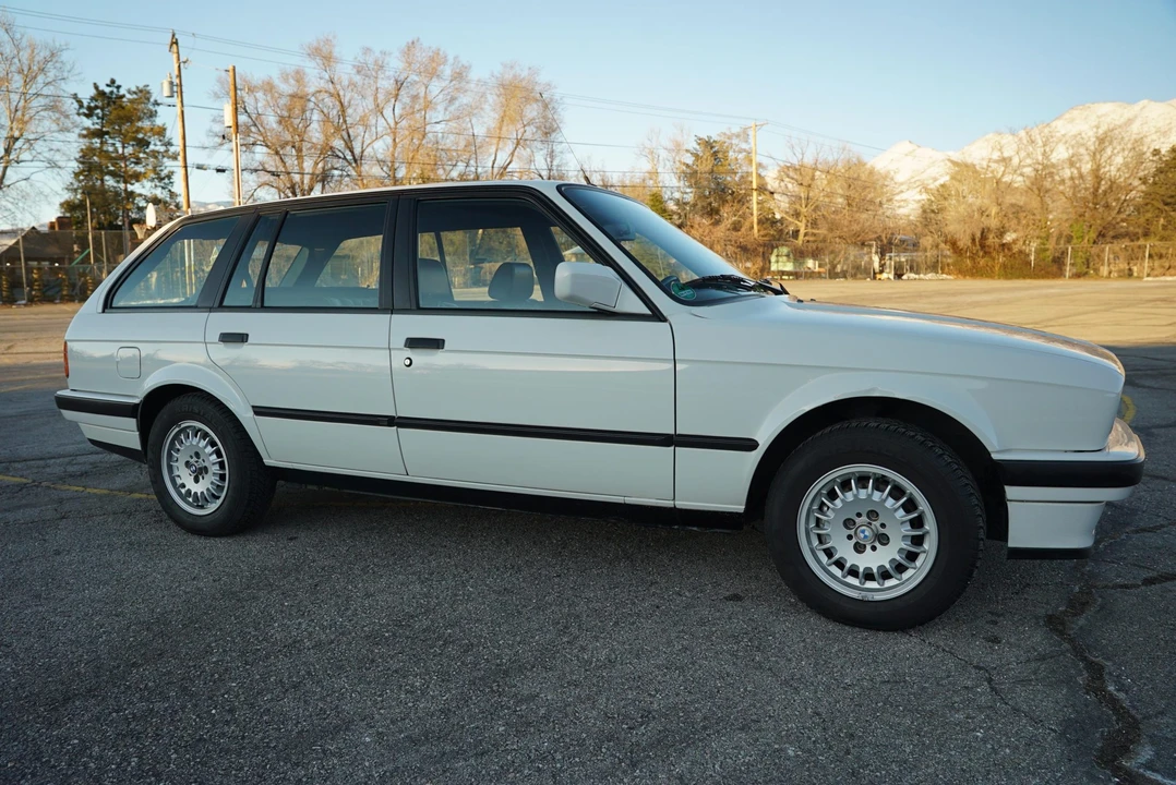 1990 BMW E30 3 Series - Image 22 of 31