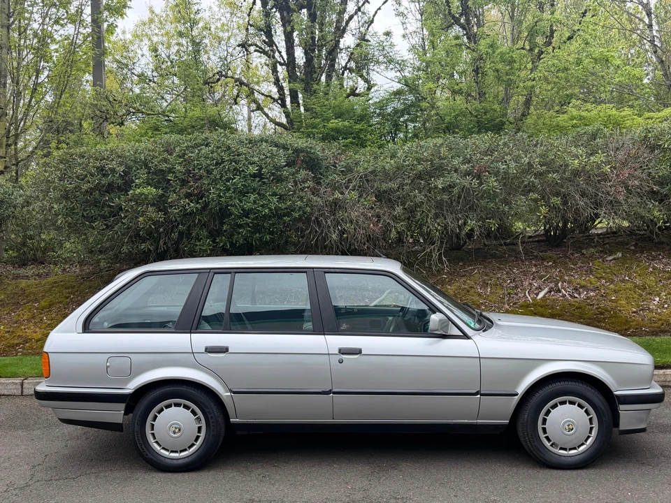 1990 BMW E30 3 Series - Image 16 of 31