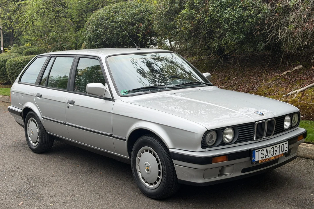 1990 BMW E30 3 Series - Image 3 of 31