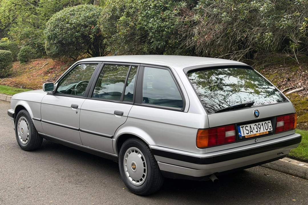 1990 BMW E30 3 Series - Image 4 of 31