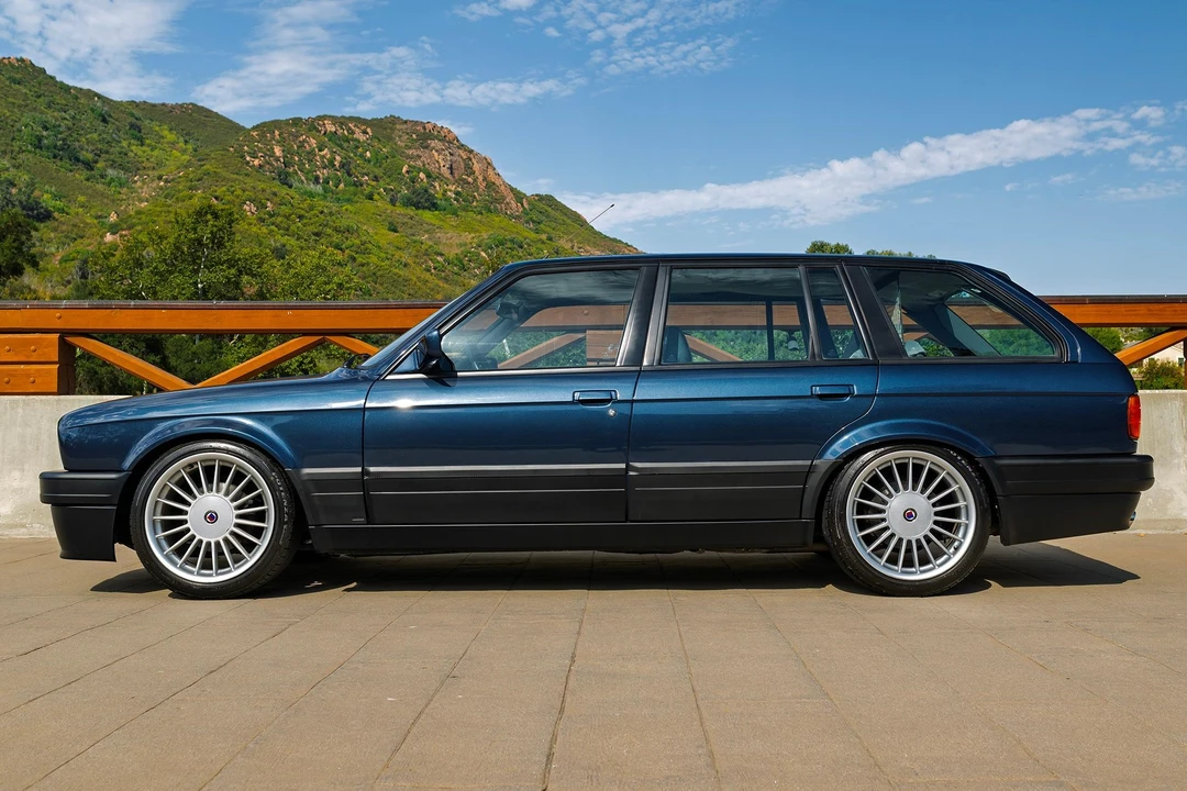 1990 BMW E30 3 Series - Image 14 of 31
